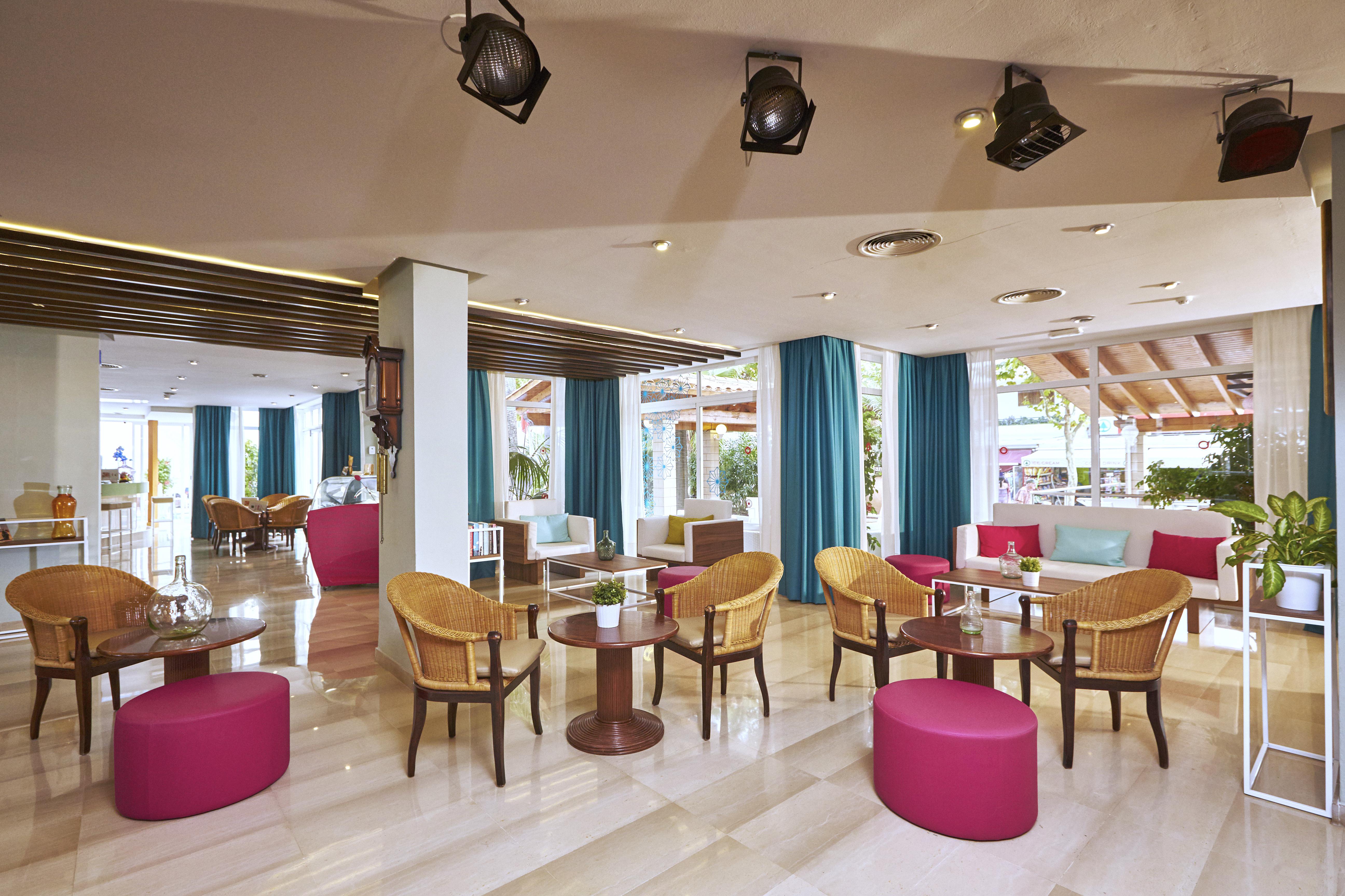 Cabot Cap De Mar Hotel Cala Bona  Luaran gambar